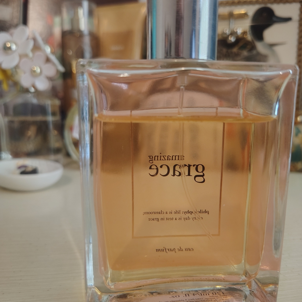 Amazing Grace Eau de Parfum - Picture 2 of 3